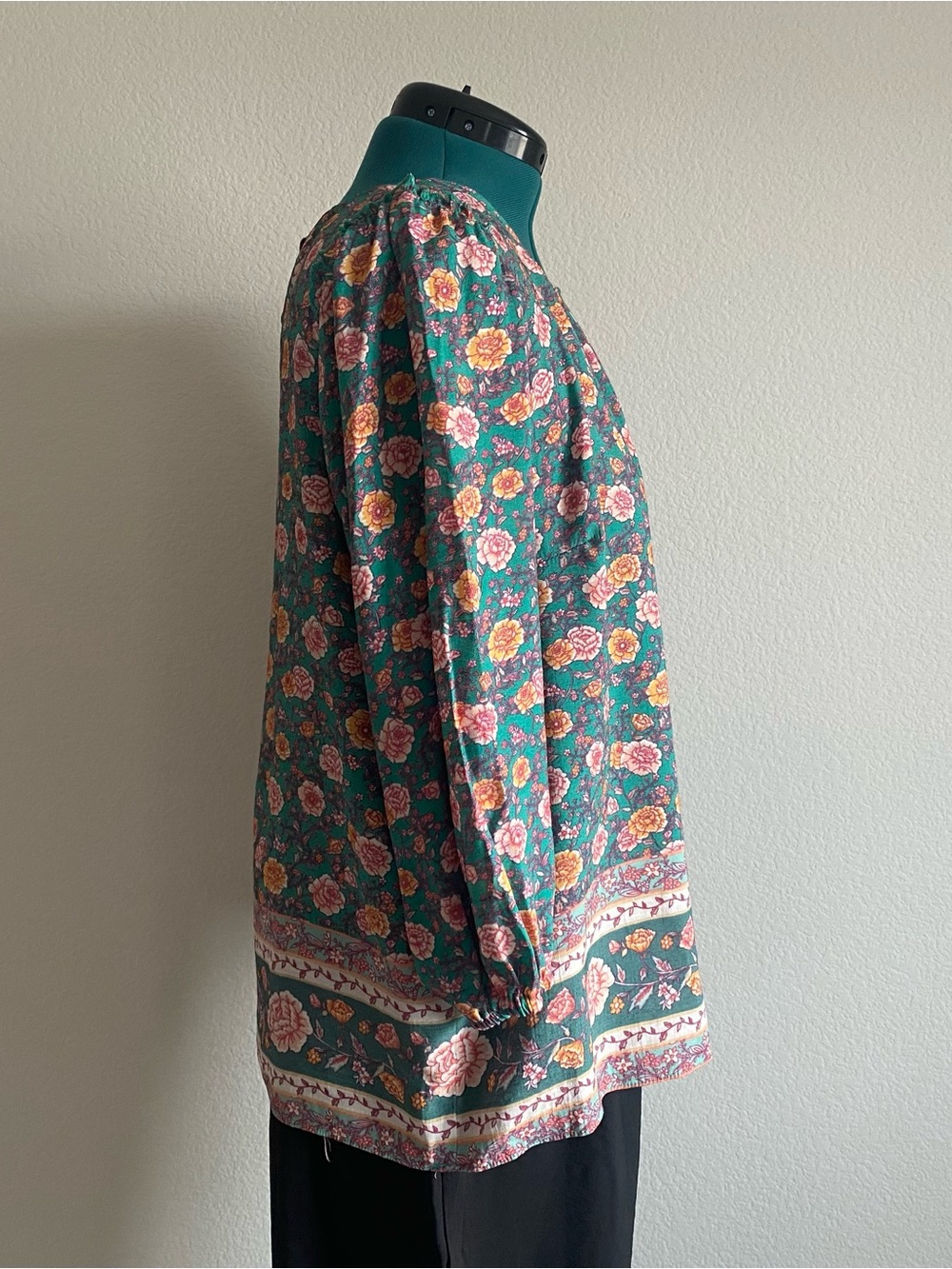 LC Lauren Conrad Teal Floral Peasant Blouse - Picture 4 of 12